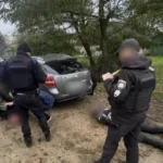 У Камінь-Каширському районі на гарячому затримали переправника та ухилянта