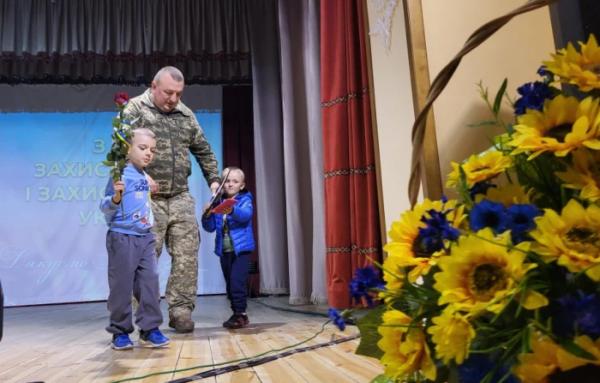 У Ковелі подякували захисникам і захисницям України27