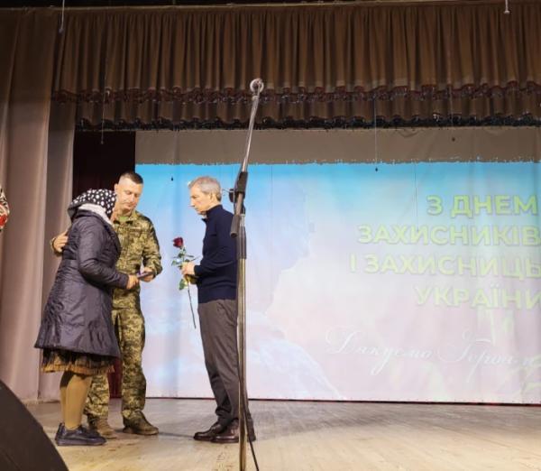 У Ковелі подякували захисникам і захисницям України11