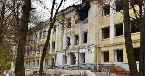 У Краматорську обстрілом пошкодили школу імені Героя України Степана Чубенка