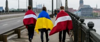 У Латвії хочуть урізати підтримку біженцям з України: що зміниться у 2026 році