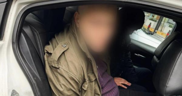 У Луцьку п'яний чоловік кричав і лаявся у соборі