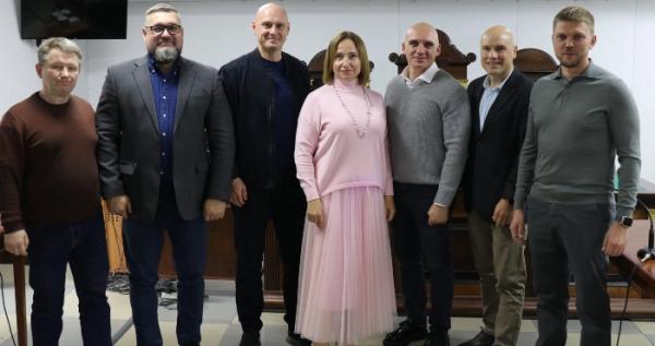 У Миколаєві привітали працівників суду з професійним святом – Днем юриста