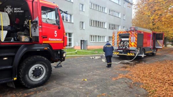 У Нововолинську горів підвал гуртожитку2