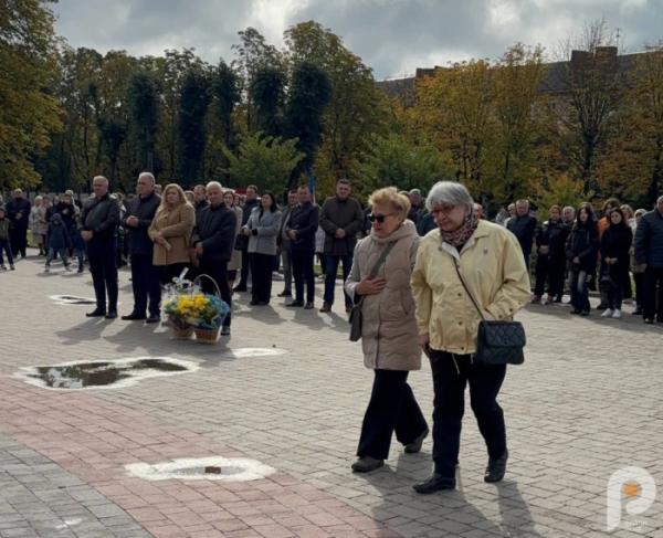 У Шептицькому рідним захисників вручили державні нагороди14