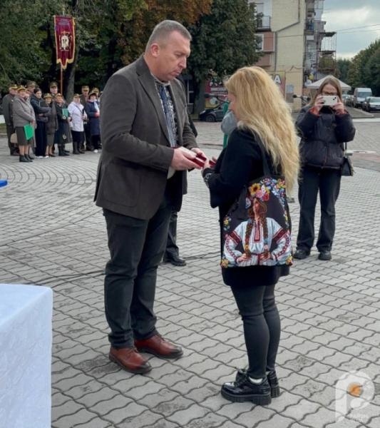 У Шептицькому рідним захисників вручили державні нагороди6
