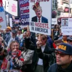 У США люди збираються на масові протести проти Трампа