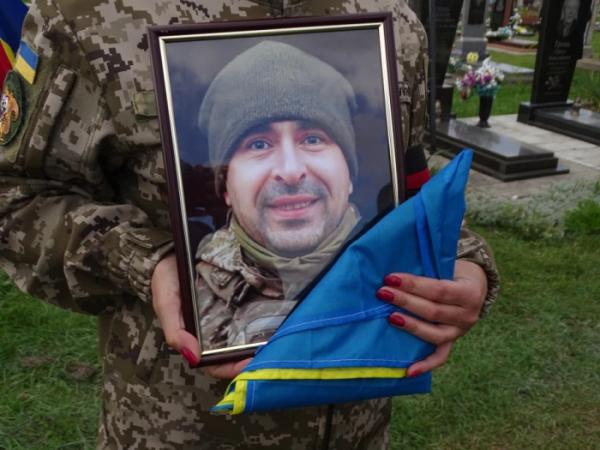 У Турійську попрощалися із захисником Михайлом Ткачуком2