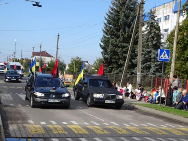 У Турійську попрощалися із захисником Михайлом Ткачуком3