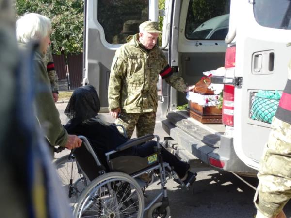 У Турійську попрощалися із захисником Михайлом Ткачуком20