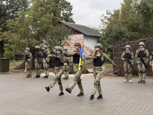 У Володимирському педколеджі запрацював сучасний навчальний осередок «Захист України»13