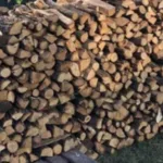 В окупованій Херсонщині продають дрова, які раніше конфіскували у мешканців для російських військових