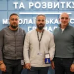 Активно допомагав місту: Олександр Сєнкевич нагородив керівника Офісу Данської ради у справах біженців у Миколаєві Хуана Ерреру