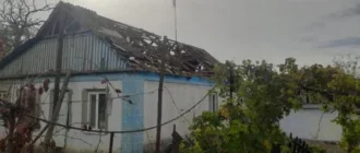 Численні пошкодження та один загиблий: росіяни протягом доби обстрілювали Бериславщину