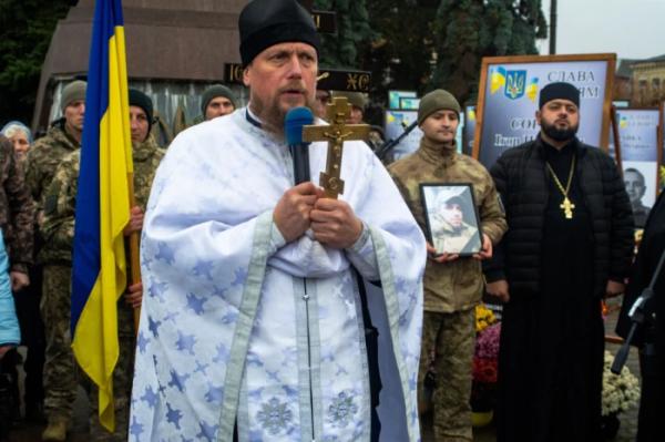 Дубно вшанувало пам’ять Віталія Шума, загиблого на Харківщині3