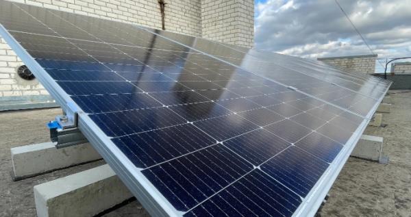 Сонячна електростанція із системами резервного живлення запрацювала у Миколаївській обласній клінічній лікарні. Ілюстративне фото