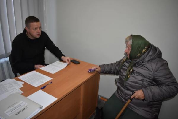 Голова ОДА Рудницький відвідав Володимир: зустрівся з переселенцями та пообіцяв ліфт у гуртожитку5