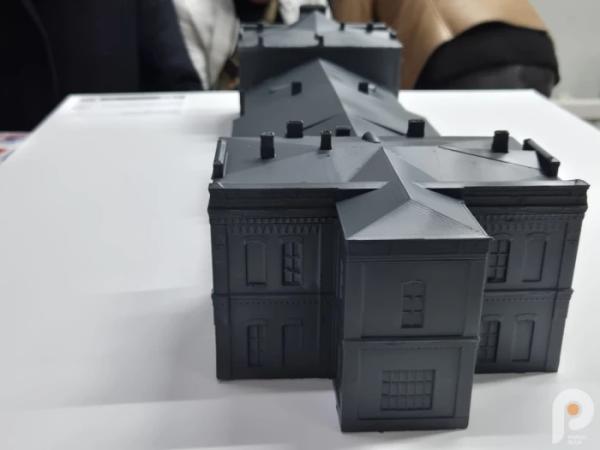 Історія на дотик: у Рівному презентували тактильну історичну карту міста 1920-1930-х років13