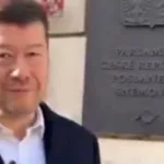 Новий голова парламенту Чехії наказав зняти український прапор