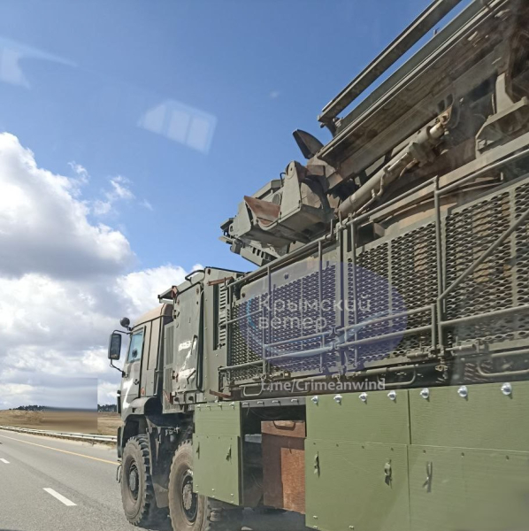 Окупанти перекидають ЗРК «Панцир-С1» у напрямку від Керчі до Сімферополя - соцмережі1