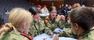 Окупанти в Генічеську в кінотеатрі «Україна» провели військово-ідеологічну гру для прокремлівського молодіжного руху