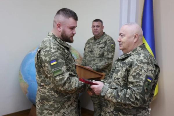 Прикордонник із Великомостівської громади отримав орден «За мужність» ІІІ ступеня3