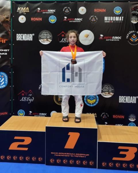 Тріумф в Івано-Франківську: юні волиняни привезли 13 медалей зі змагань із грепплінгу8