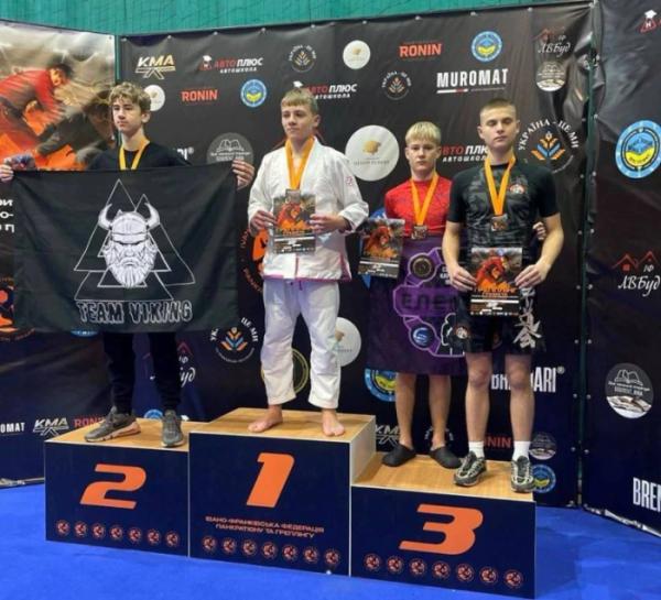 Тріумф в Івано-Франківську: юні волиняни привезли 13 медалей зі змагань із грепплінгу9