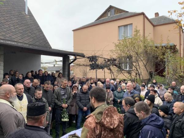 У Ківерцях попрощалися з військовим Петром Оверчуком