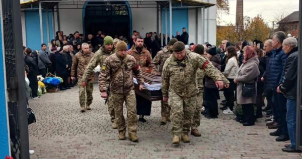 У Ківерцях попрощалися з військовим Петром Оверчуком