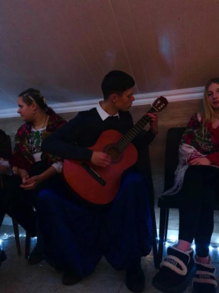 У Ковелі молодь відзначила Андріївські вечорниці7