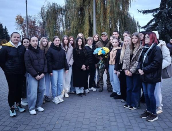 У Ковелі зустріли звільненого з російського полону Павла Подобеда11