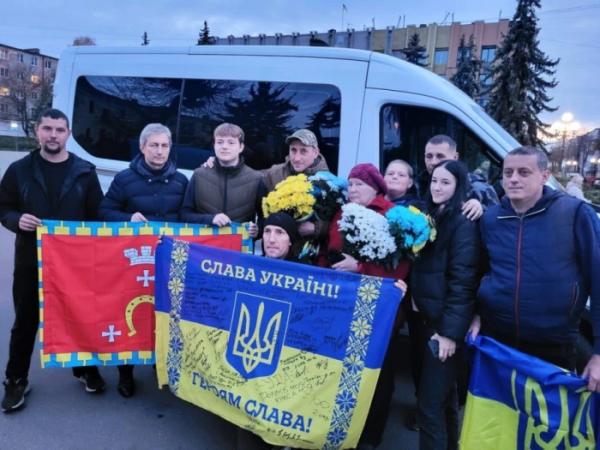 У Ковелі зустріли звільненого з російського полону Павла Подобеда1