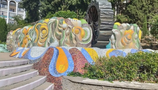 У Криму окупанти знесли унікальний мозаїчний комплекс на території колишнього санаторію «Місхор» - соцмережі0