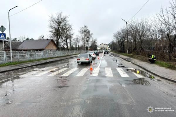 У Сарнах на переході водійка збила пішохідку, жінка загинула3