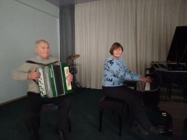 Учамниця пропагандистського заходу у Скадовську / Окупаційне медіа