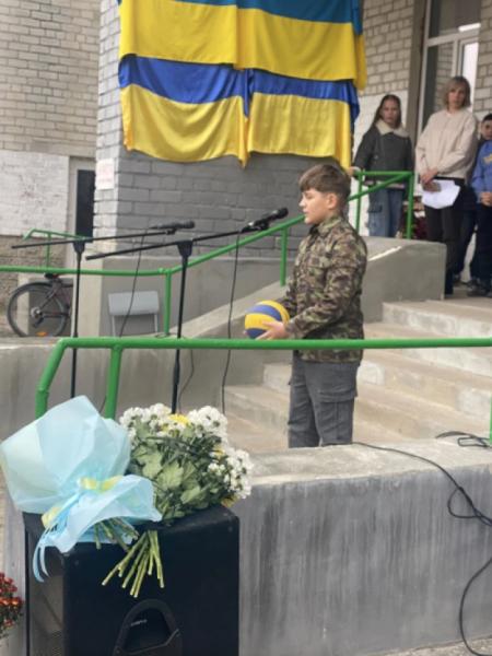 У Старокошарівській гімназії відкрили меморіальні дошки захисникам2