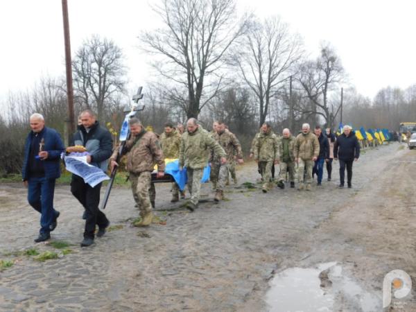 Зарічненська громада провела в останню путь 26-річного прикордонника Івана Шульжика з Соломира8