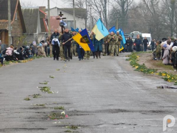Зарічненська громада провела в останню путь 26-річного прикордонника Івана Шульжика з Соломира3