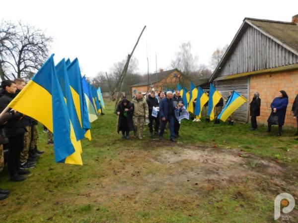 Зарічненська громада провела в останню путь 26-річного прикордонника Івана Шульжика з Соломира9