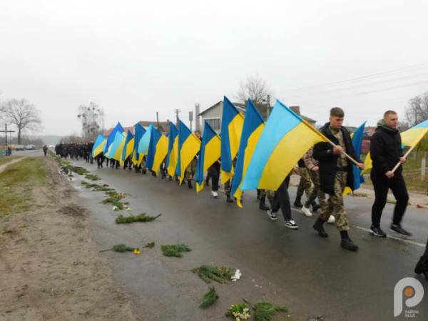Зарічненська громада провела в останню путь 26-річного прикордонника Івана Шульжика з Соломира17