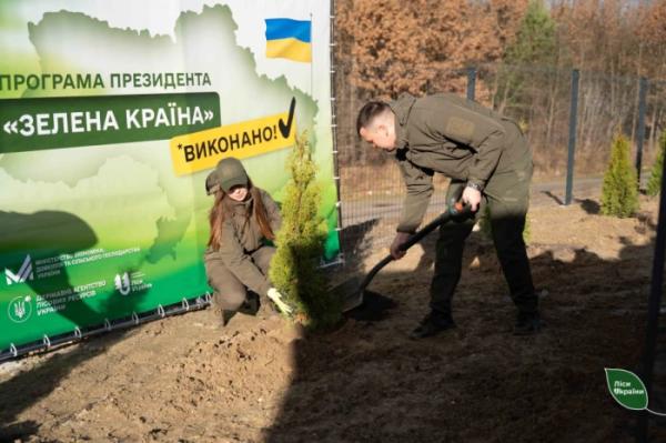 Завершення програми Президента «Зелена країна»: на Рівненщині висадили символічне мільярдне дерево5