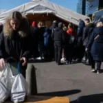 Чи повинні біженці з України в ЄС платити податки вдома — відповідь податкової