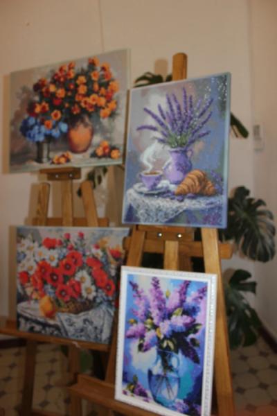 Дубенчанин Богдан Свінтозельський презентував виставку картин у Міжнародний день людей з інвалідністю4