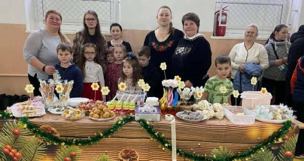 На ярмарку в Дубенському ліцеї№3 вдалося зібрати майже 60 000 грн, з яких 28 000 грн передано до центру 4.5.0 для придбання автівки українським військовим.