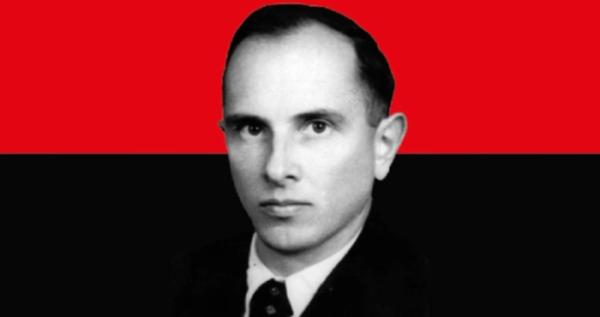Поминальна панахида в Дубні з нагоди 117-ї річниці від дня народження Степана Бандери відбудеться у четвер, 1 січня 2026 року, о 13:00 біля пам’ятника на вулиці Замковій.