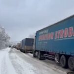 Из-за непогоды на Крымском полуострове перекрыта дорога от Бахчисарая в сторону Севастополя