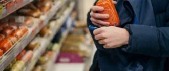 Ковбаса, сир і шоколад: у Воловці судили чоловіка за крадіжку продуктів на три тисячі гривень