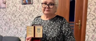 Матері загиблого воїна з Нововолинська вручили орден «За мужність»