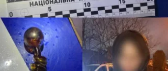 На бульварі Богдана Хмельницького в Рівному патрульні знайшли у жінки ймовірні наркотики